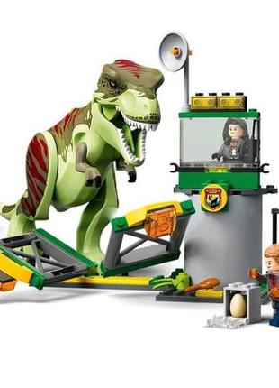 Конструктор lego "jurassic world" втеча тиранозавра 76944