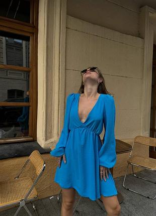 Легкое летнее платье мини с вырезом на груди бежевый,молочный,красный,фуксия,голубой,электрик