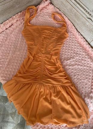 Сукня жіноча оранжева асос / нереальна жіноча сукня asos з корсетом / неймовірна коктельна вечірня сукня / є обмін / жіночі речі / стильні речі