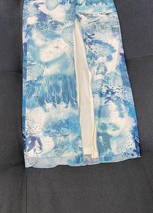 Облегающее длинное платье с разрезом бершка