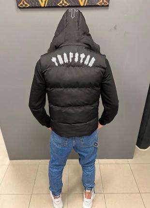 Брендова жилетка trapstar