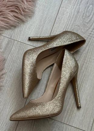 Классические туфли steve madden