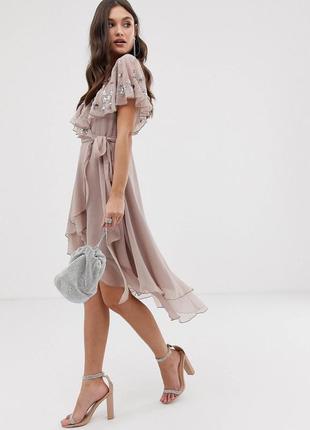 Сукня міді з асиметричним подолом і кейпом asos design uk 18