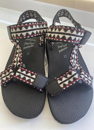 Босоножки zara 32р 3