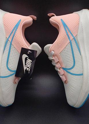 Кроссовки nike текстильные женские
