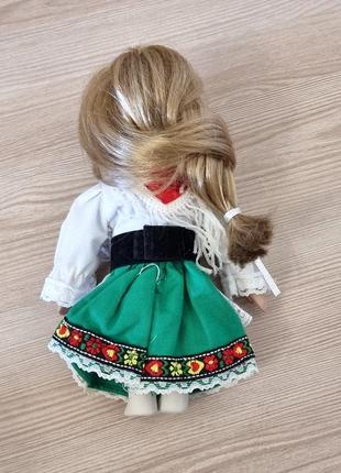 Керамическая кукла