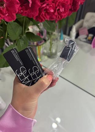 Nars sheer pump дозатор для тонального засобу