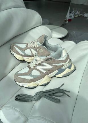 Женские кроссовки new balance 9060 white/brown