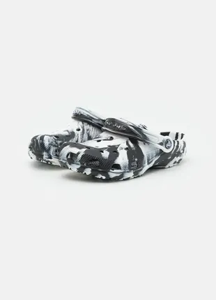 Клоги crocs classic marbled clog !5 фото