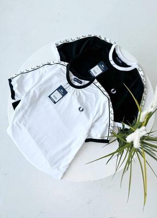 Футболка фред пери fred perry на лампасах