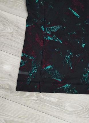 Футболка спорт з вставками з сіточки2 фото