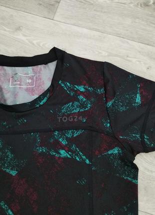 Футболка спорт з вставками з сіточки4 фото