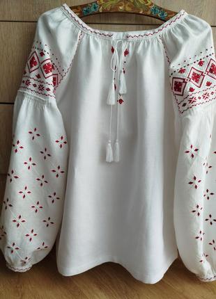 Рубашка вышитая