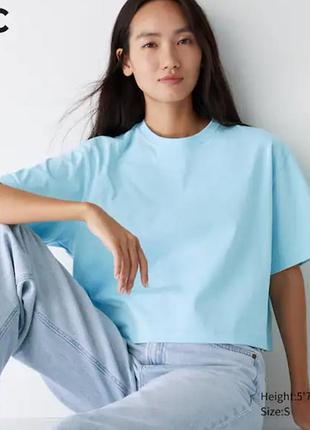 Базова футболка uniqlo (японія)