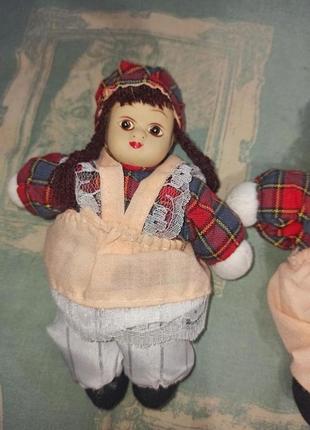 Набор фарфоровых винтажных интерьерных кукол