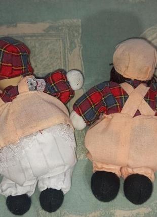 Набор фарфоровых винтажных интерьерных кукол