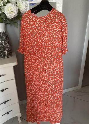 Очень красивое платье вискоза