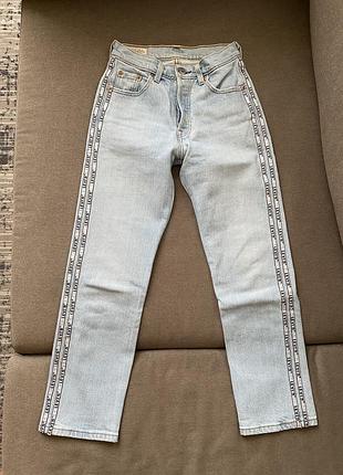 Джинси levi’s