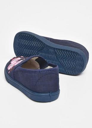 Текстильные сокасины с вышивкой цветы