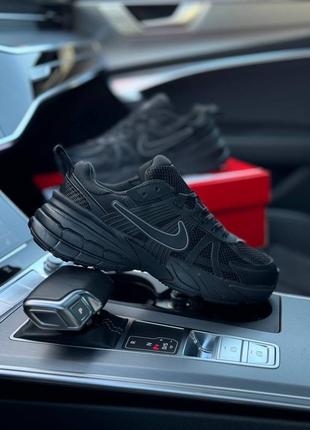 Чоловічі кросівки в стилі nike runtekk найк / демісезонні / весняні, літні, осінні / шкіра, сітка / чорні