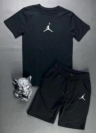 Шорты и футболка. спортивный костюм jordan