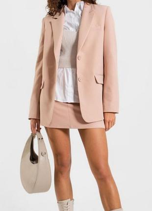 Костюм зі спідницею