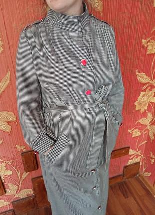 Очень красивое платье, красивый состав ткани