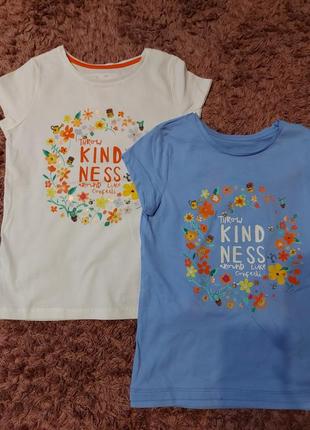 Футболка фирмы mothercare 6-8 p двойные близнецы