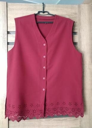 Жилетка прямого пошива с узором