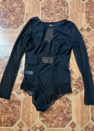 Стильное боди с рукавом