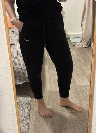 Штани спортивні nike