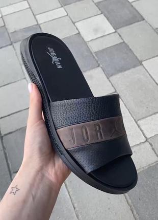 Чоловічі шльопанці сланці jordan з натуральної шкіри шльопки шкіряні чорного кольору3 фото