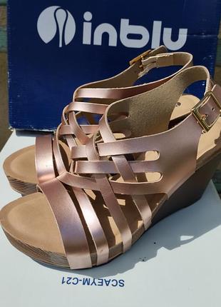 Розпродаж!!!босоніжки жіночі 38, розмір