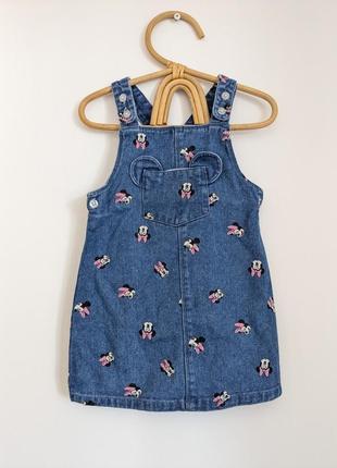 Джинсовый сарафани из любимой серии минные маус от бренда primark 2-3 года