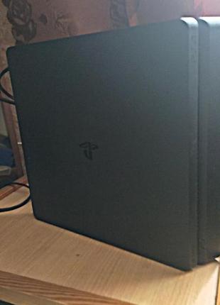 Playstation 4 slim 1tb2 фото