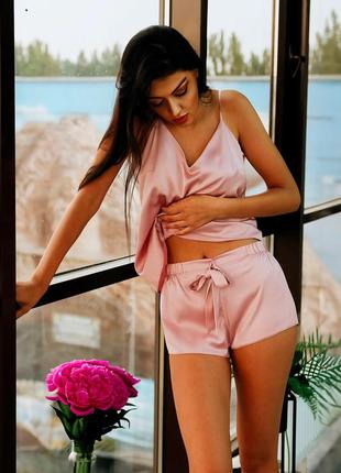 Шелковая женская пижама от украинского бренда уютная майка и комфортные шорты