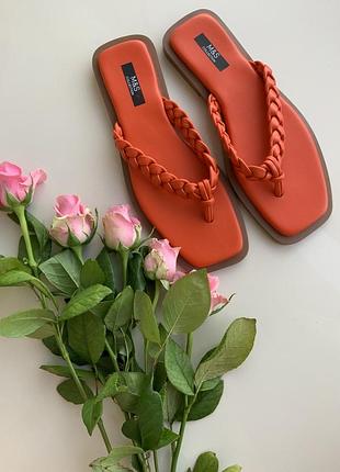 M&amp;s яркие мега стильные плетеные шлепанцы шлепки 6