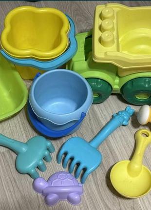 Набор для песочницы beach toys с ведром и лейкой