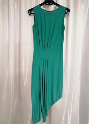 Красива елегантна стрейчева сукня тканина схожа на біфлекс але досить тонкий красиво спадає по тілу