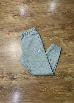 ‼️спортивні штани nike сірі базові розмір m