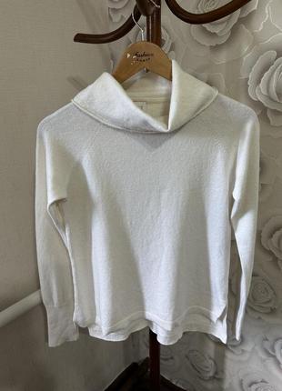 Продам шерстяной свитер