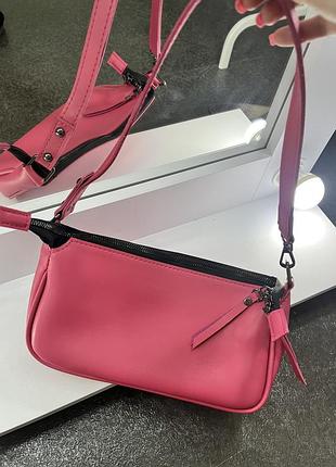 Сумка-багет розовая, сумка в цвете фуксия