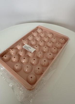 Лоток для льда с крышкой (шарики).