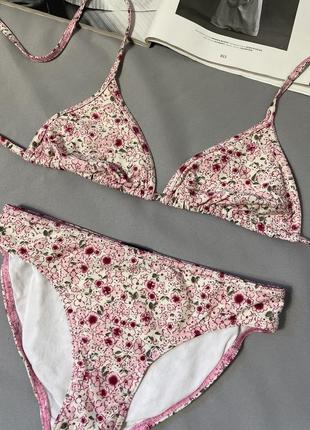Милий роздільний купальник active wear в квітковий принт2 фото