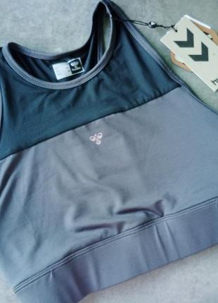 Новый спортивный топ