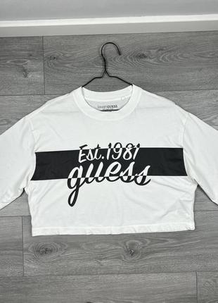 Жіноча оригінальна укорочена футболка guess