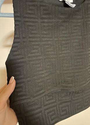 Спортивний топ