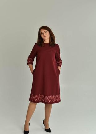 4590 бордова вишита сукня вишиванка (колір в асортименті)2 фото