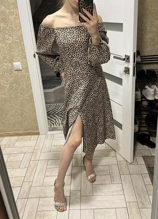Сукня леопардова