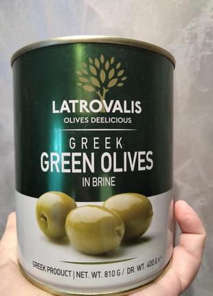Греция.оливка с косткой